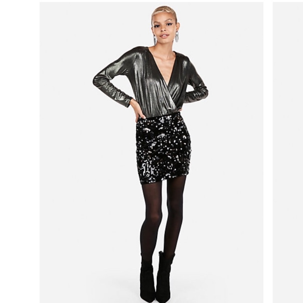 Express sequin skirt